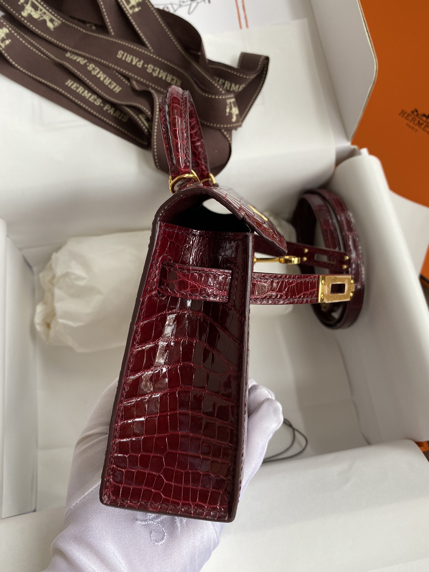 Hermes Kelly Mini II Bag 19CM In Bordeaux Shiny Alligator Leather